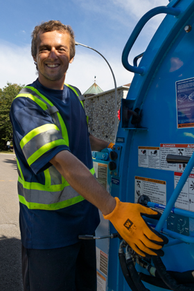 Frédéric Deschênes helper